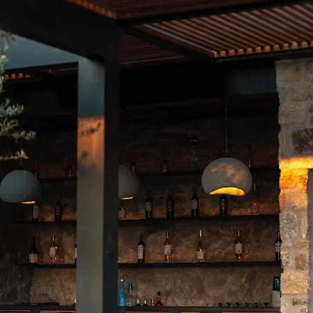 Black Hotel