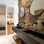 Black ホテル 5*