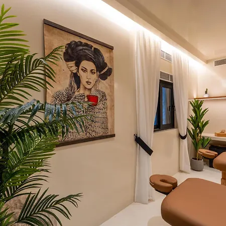 Black Ftelia (Mykonos)