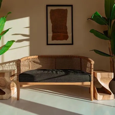 Black * Ftelia (Mykonos)