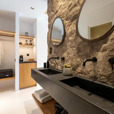 Black Hotel Ftelia (Mykonos)