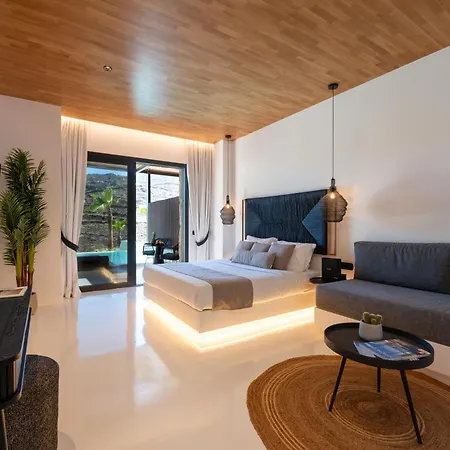 Black Hotel