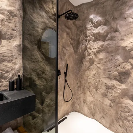 Otel Black Ftelia (Mykonos)