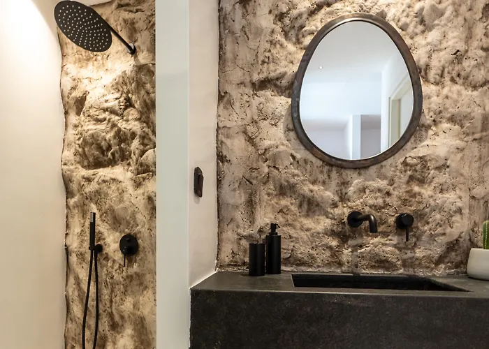 Black 5* Ftelia (Mykonos)